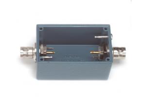 Shielded Box, Size B (2.25" X 1.38" X 1.13") With 2 BNC (F) Isolated Gnd Blue Enamel, With Cover